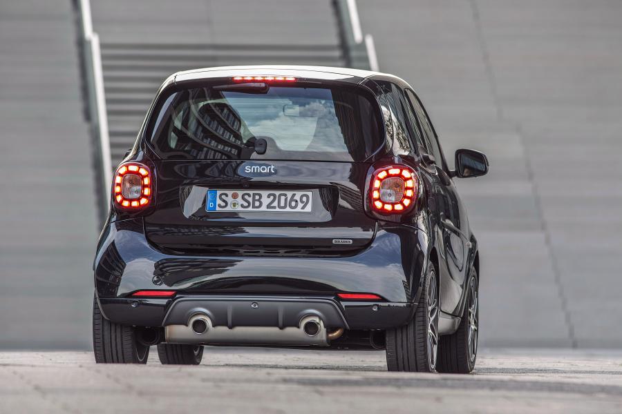  Smart ForTwo Xclusive Coupe by Brabus 2016 года  (фото 15 из 29)